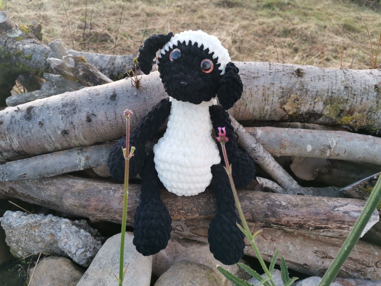 Blacksheep amigurumi toy preview